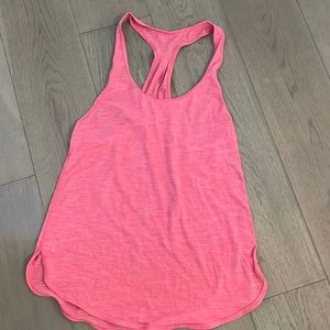Lululemon tank size 4